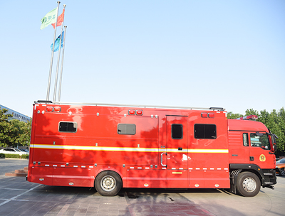 流動(dòng)警務(wù)室|移動(dòng)警務(wù)室|通信指揮車|特種改裝警車|緝查布控車|防爆車|流動(dòng)警務(wù)車|流動(dòng)警務(wù)站|移動(dòng)警務(wù)車|電動(dòng)巡邏車|電動(dòng)觀光車|電動(dòng)警車|電動(dòng)消防車